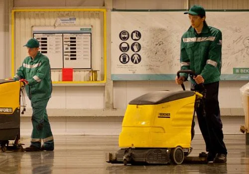 Уборка склада в Волжском