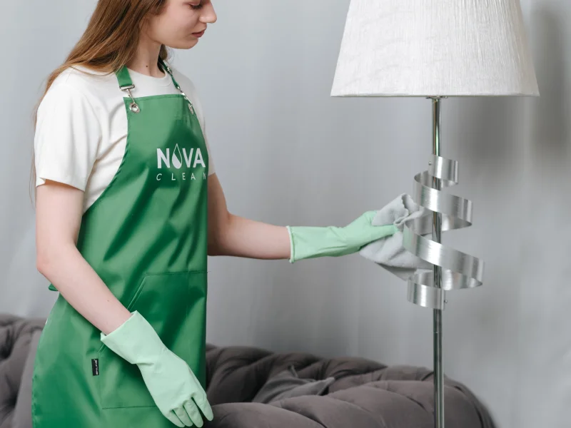 Уборка школ в Волжском